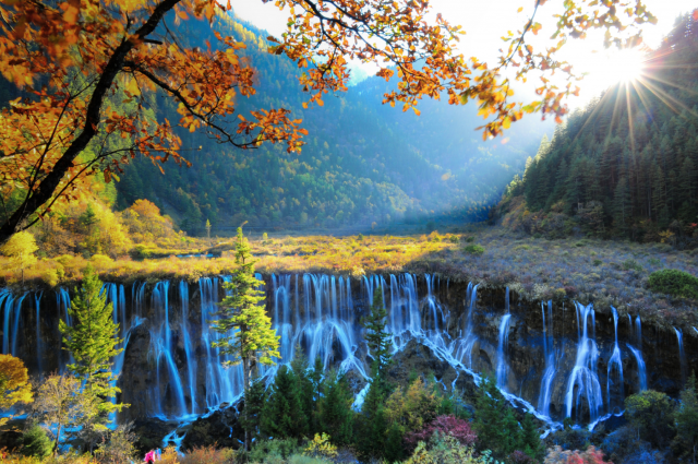 Εθνικό Πάρκο Jiuzhaigou, η ικανότητα της φύσης να δημιουργεί